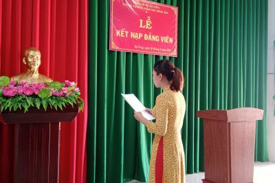 Kết nạp Đảng viên mới cho đồng chí Phan Thị Trâm và Phạm Thị Như Phương